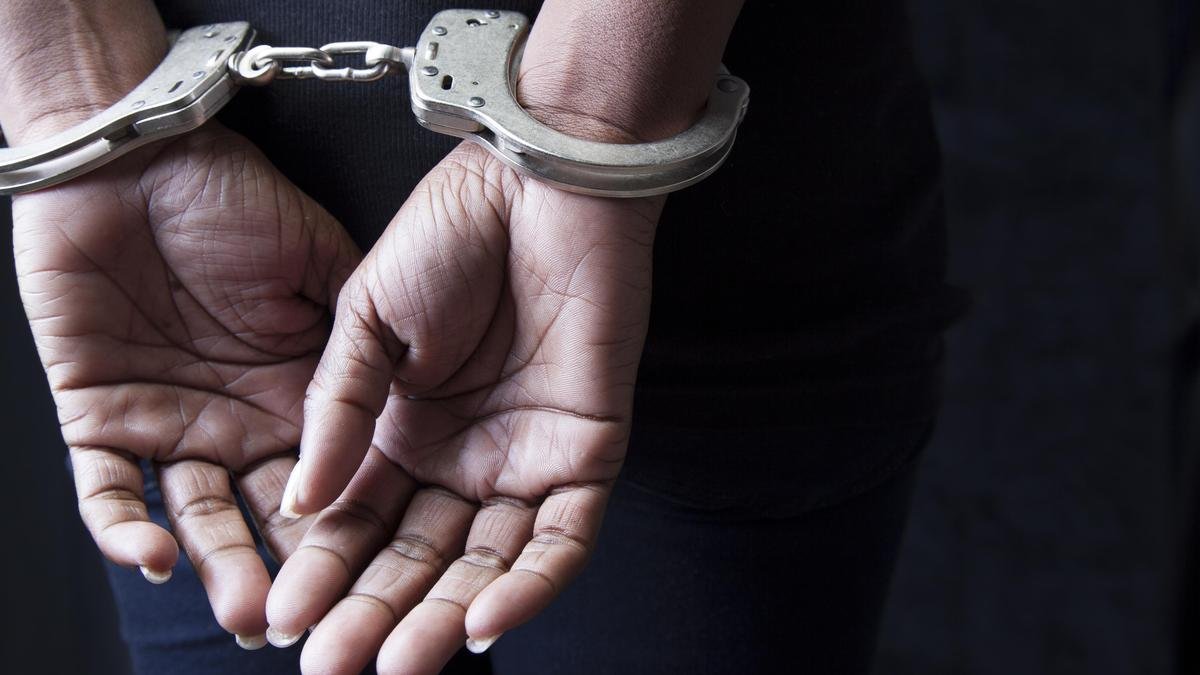 Abduting 11 Arrested for Abducting, Assaulting Film Director in Bengaluru to ...
